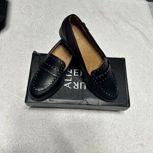 Naturalizer Womens Milo-Stud Black Loafers Synthetic Upper Size 8 New In Box